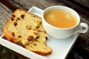 Tea and fruit bread